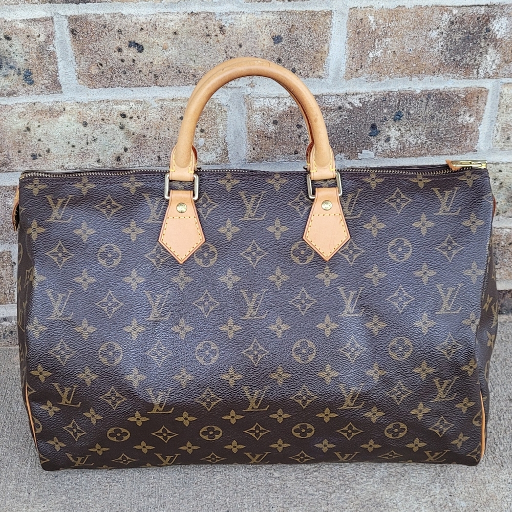 Louis Vuitton Speedy 40